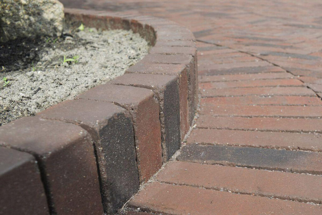 Clay Pavers make the perfect addition to the garden. 